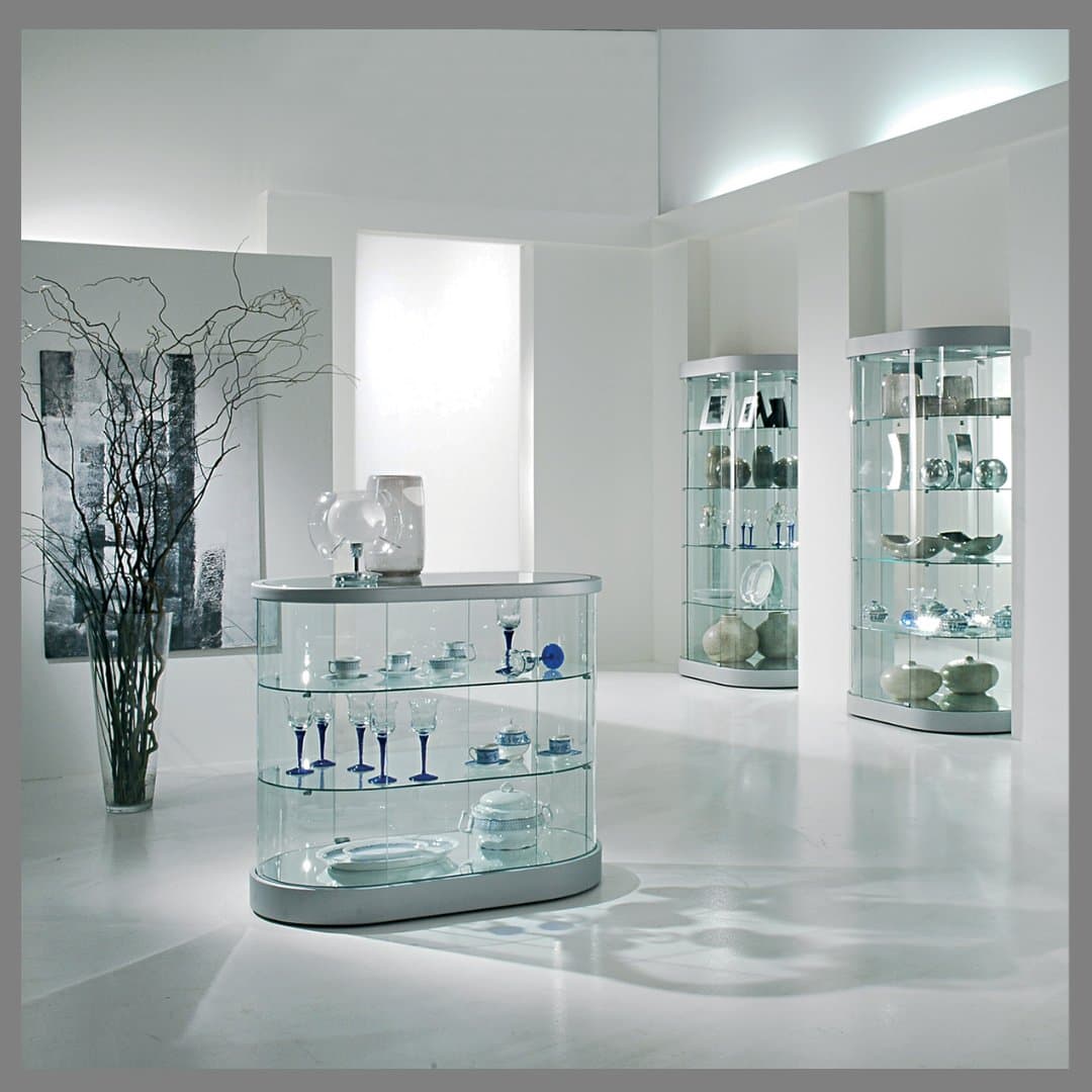 Curved 2 Showcases